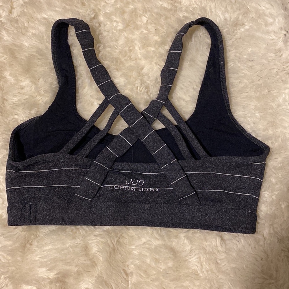 Lorna Jane sports bra - Picture 2 of 4
